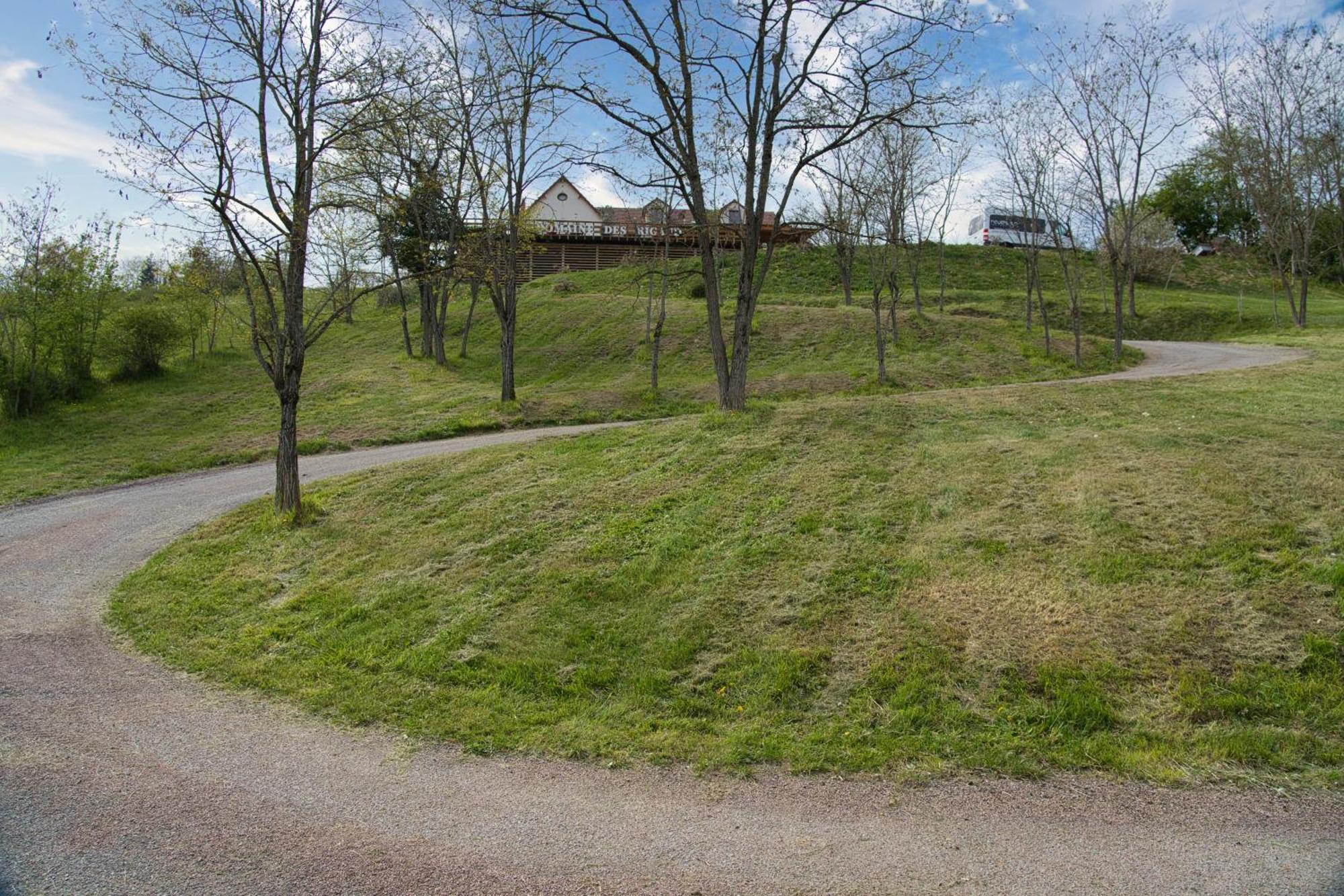 Ferienwohnung Domaine Des Rigaud Garchizy Exterior foto